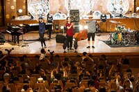 H ZETTRIO「WONDERFUL FLIGHT TOUR 2016 ～Acoustic & Electric～ こどもの日Special」の様子。（Photo by Yuta Ito）