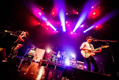 UNISON SQUARE GARDEN（撮影：浜野カズシ）