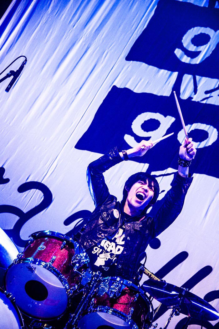 ジェットセイヤ（Dr / go!go!vanillas）（撮影：浜野カズシ）
