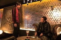 映画「HiGH&LOW THE MOVIE」のワンシーン。