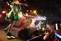 「神が宿る場所～原宿発！神宿です～」ツアーファイナル公演の様子。