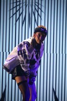 「Tomomi Itano ASIA TOUR 2016【000】 Supported by DMM.com」初日公演の様子。