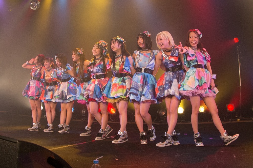 「Cheeky MONTER VOL.2 ～It’s a Small World～」大阪公演の様子。（写真提供：エイベックス・ヴァンガード）