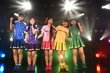 「たこやきレインボーZepp Tour～ナナイロダンスパーティー～」最終公演の様子。