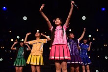 「たこやきレインボーZepp Tour～ナナイロダンスパーティー～」最終公演の様子。