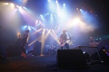 Jのライブの様子。（Photo by Hiroe Yamauchi）