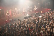 Jのライブの様子。(Photo by Hiroe Yamauchi)