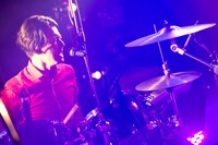 白根賢一（Vo, Dr / GREAT3）（撮影：岡村直昭）