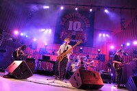 「ハイサイロード 2006-2016～オワリ×はじまり～」東京・日比谷野外大音楽堂公演の様子。（Photo by Ohagi）