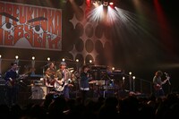 奥田民生とOKAMOTO'S。