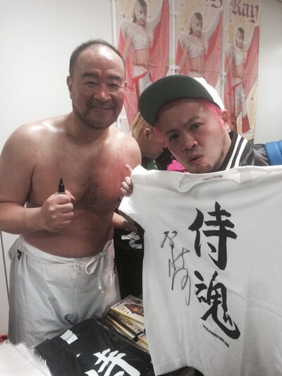 左から越中詩郎、サイプレス上野。