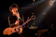 菅原卓郎（9mm Parabellum Bullet）（撮影：岡村直昭）