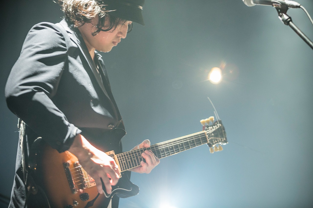 長澤知之（Vo, G）（撮影：杉田真）