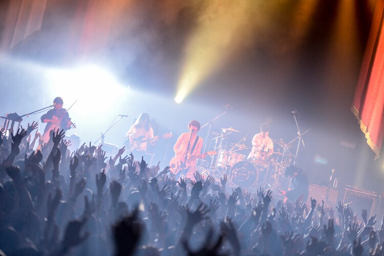Bigmama 母の日に2時間で怒涛の30曲 期待だけしていて 音楽ナタリー Bigmama 母の日に2時間で怒涛の30曲 期待だけしていて 音楽ナタリー