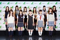 人気画像6位は「欅坂のアンダーグループけやき坂46、オーディション合格の11人発表」より、けやき坂46（ひらがなけやき）の新メンバー。