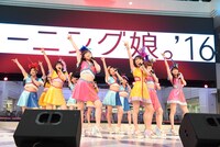 「泡沫サタデーナイト！ / The Vision / Tokyoという片隅」発売記念イベントの様子。