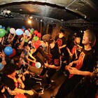 Rhythmic Toy World、新作試聴会&MV撮影も実施の充実ワンマン