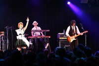 「TRUSTRICK Premium Live Promise 2016」の様子。（撮影：森久）