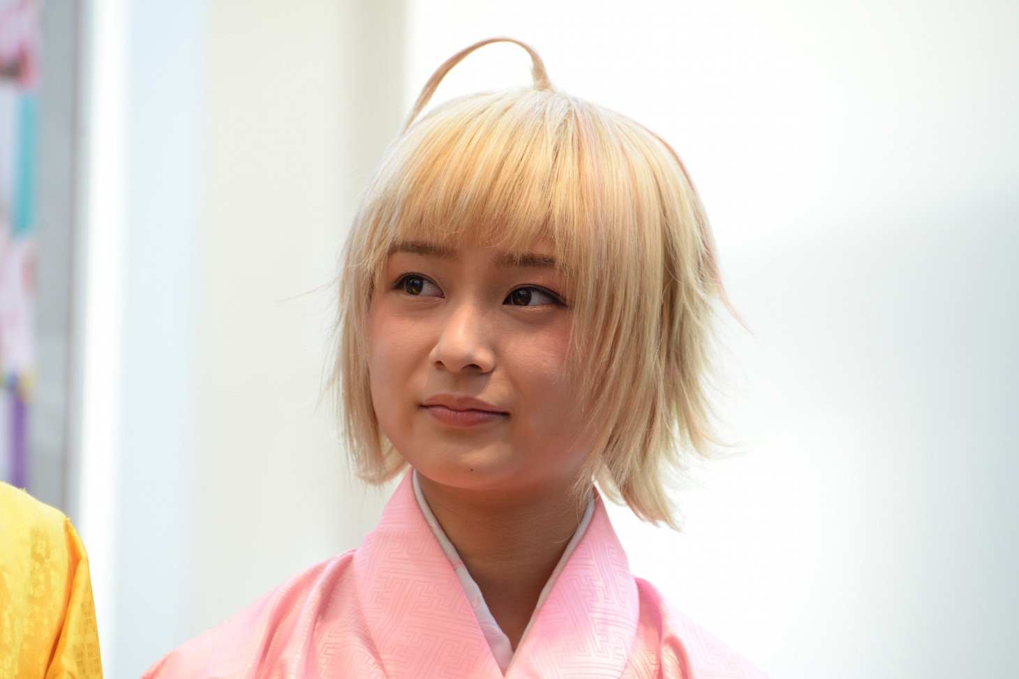 鈴木絢音