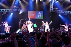 LoVendoЯ、4人のツアー開幕「やっぱり田中さんの存在は偉大」