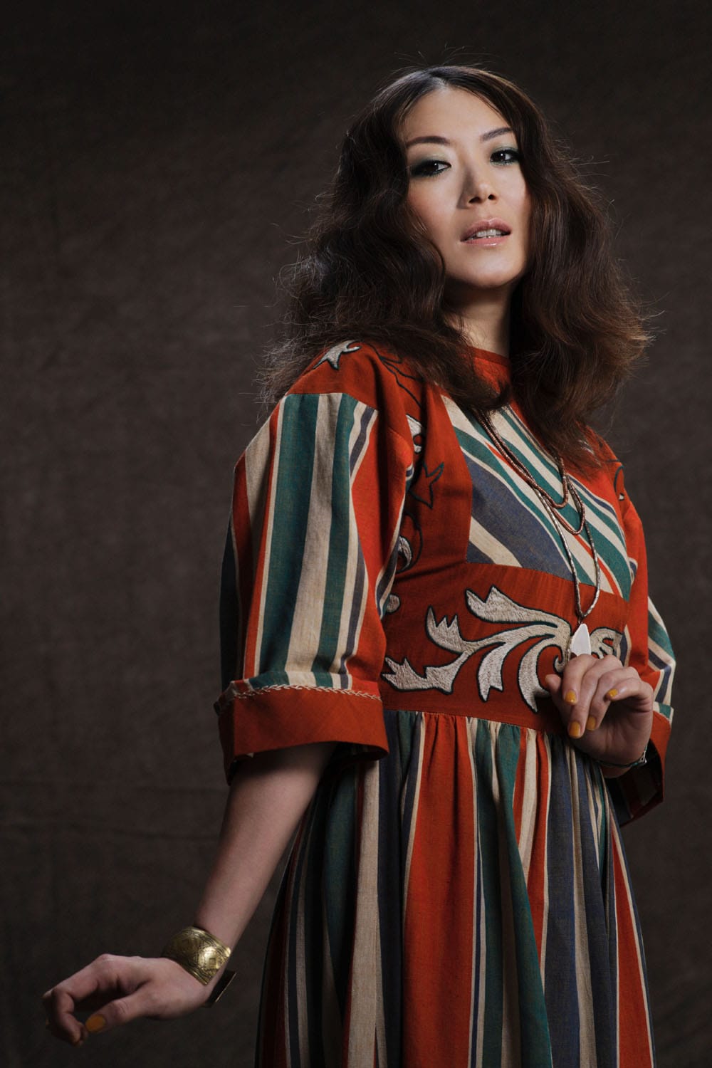 Leyona、6年半ぶりオリジナルアルバムに奥田民生、吾妻光良らの書き下ろし曲