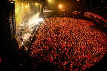 Fear, and Loathing in Las Vegas「FIRST ONE MAN SHOWS TOUR 2016」東京・Zepp Tokyo公演の様子。