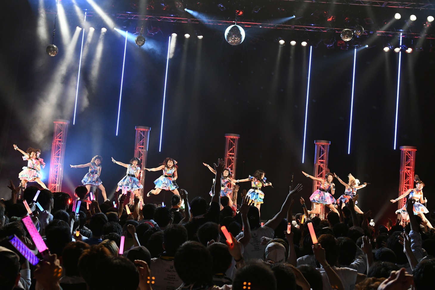 「Cheeky MONSTER VOL.2 ～It's a Small World～」の様子。