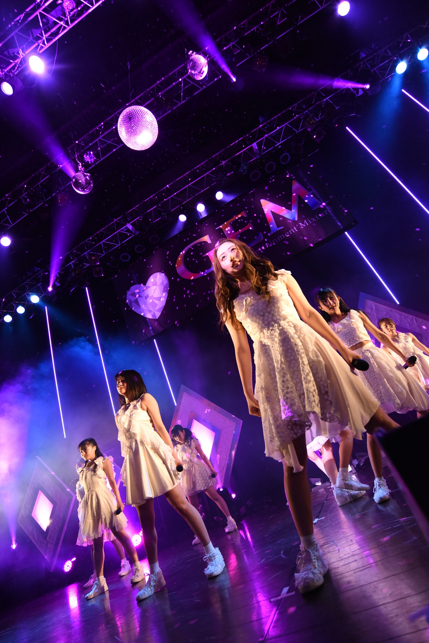 「GEM Live Mixture 2016 ～Best 10ct Forever～」の様子。