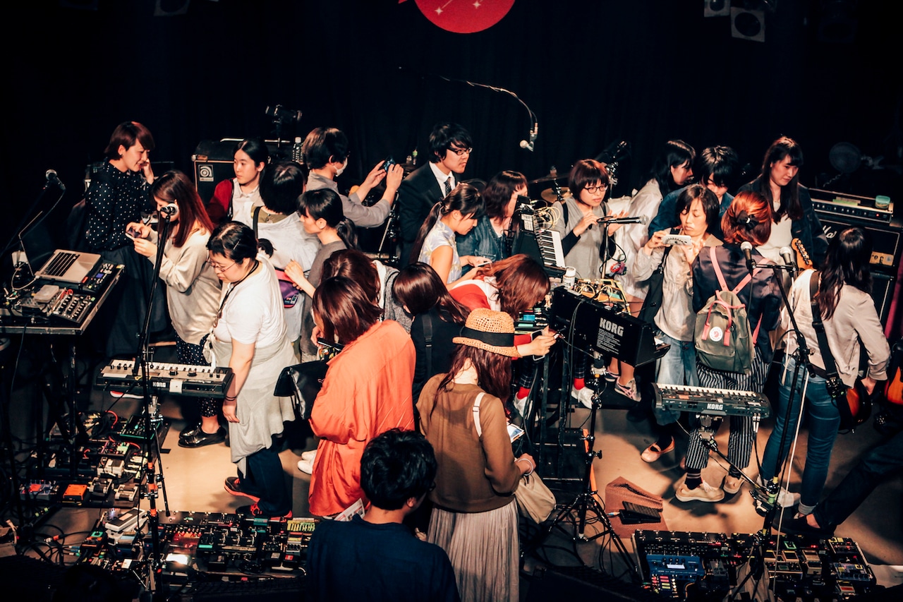 avengers in sci-fiイベント、ファンがメンバー機材を試奏