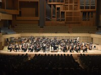 「LEGEND SYMPHONY vol.1 hide」の様子。