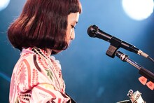 三戸なつめ（Photo by Yosuke Torii）