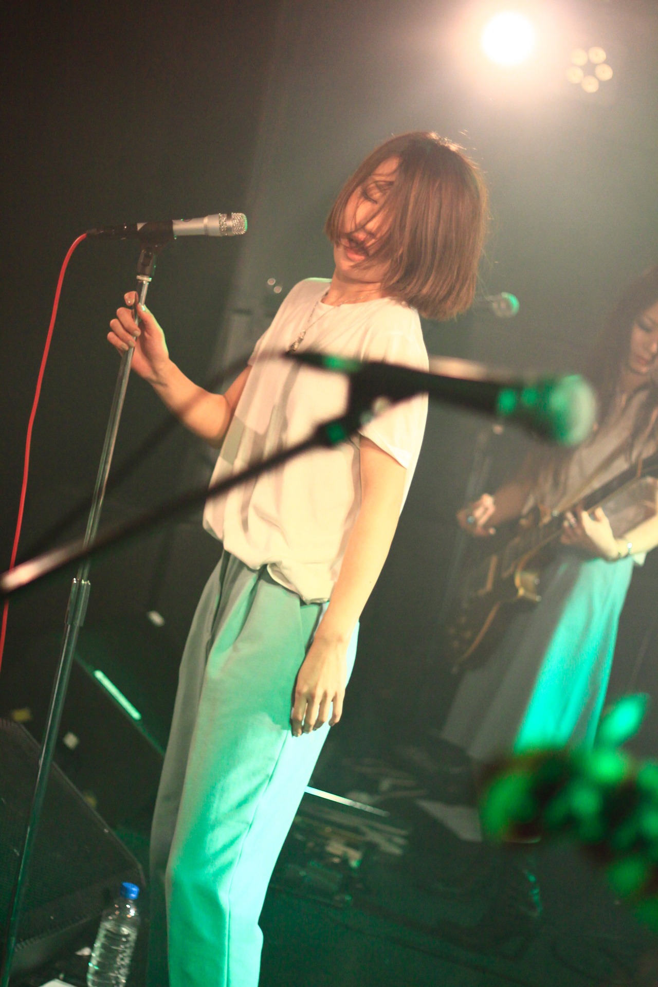Lucy（Vo / LAZYgunsBRISKY）（Photo by Takumi Akuzawa）
