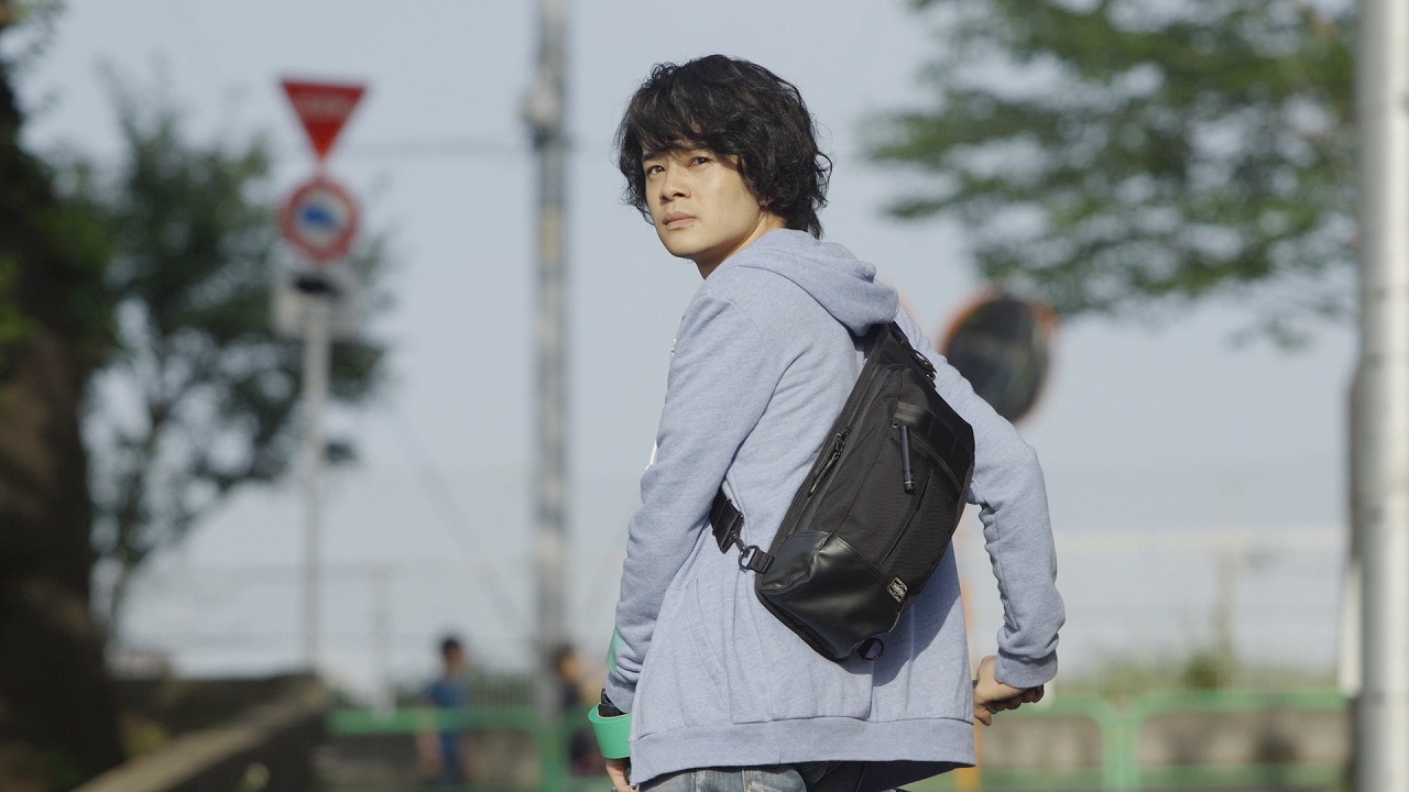 ハナレグミ「深呼吸」ミュージックビデオのワンシーン。(c)2016フジテレビジョン バンダイビジュアル AOI Pro. ギャガ