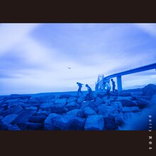 polly「哀余る」ジャケット