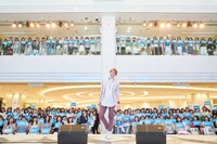 「Nicholas Edwards MOTION 2015 Video Document」発売記念イベントの様子。