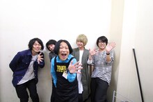 cinema staffと永野（中央）。