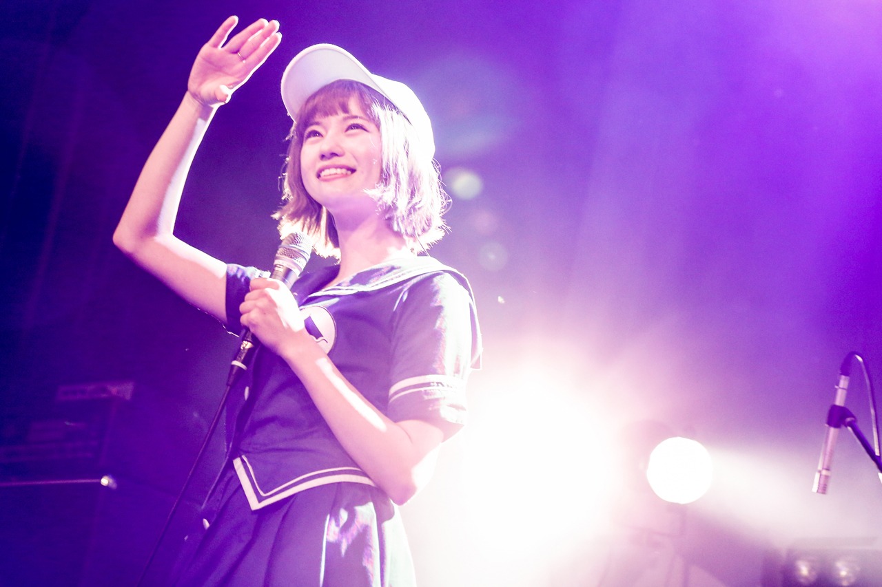 SHE IS SUMMER（Photo by Yuka Ochiai）