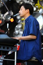 ceroの荒内佑（Key, Cho）。