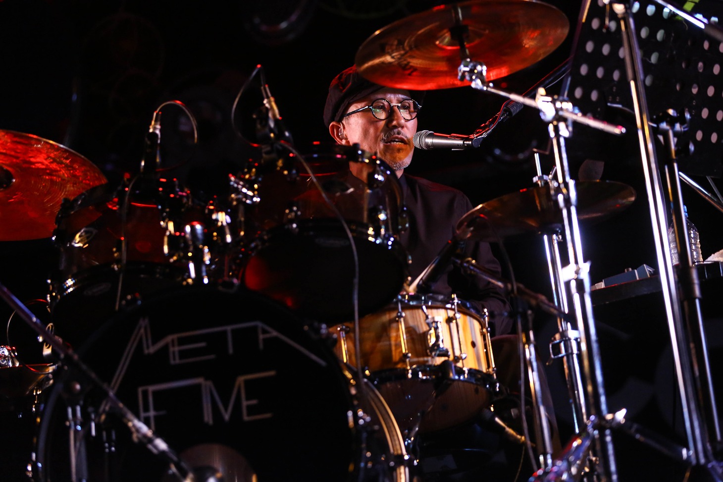 METAFIVEの高橋幸宏（Dr, Vo）。