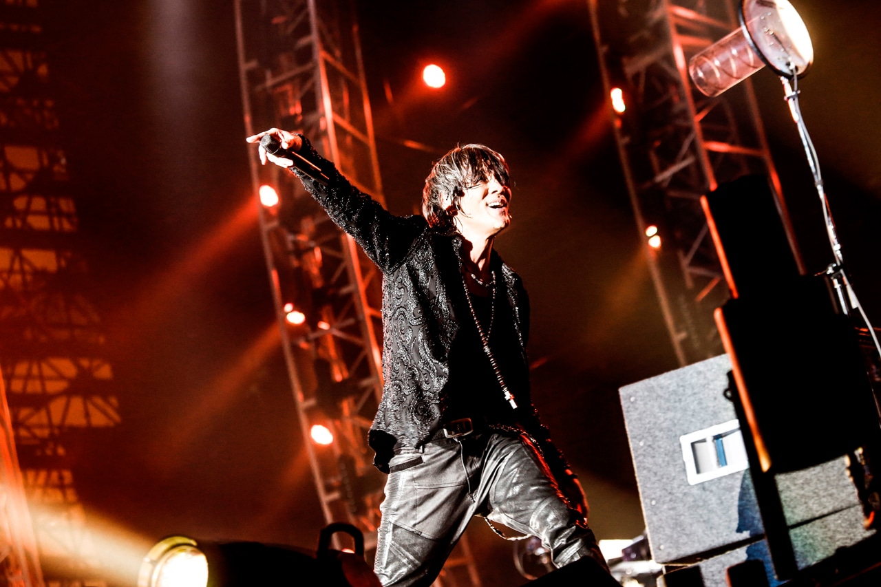 2016年の人気画像28位は「氷室京介ラストライブで35曲熱唱『これで気持ちの整理がついた』」より、氷室京介。（写真提供：ワーナーミュージック・ジャパン）