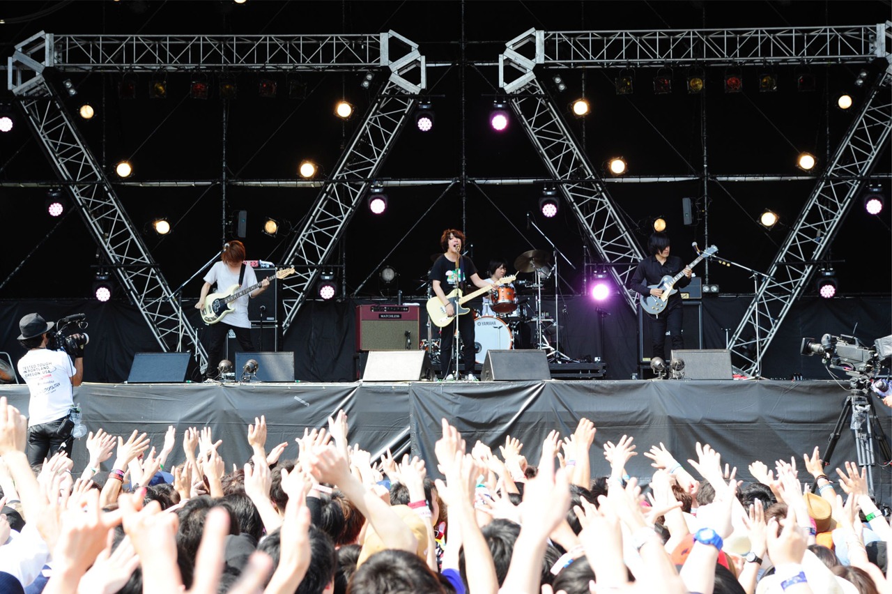 KANA-BOON