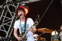 菅原卓郎（Vo, G / 9mm Parabellum Bullet）