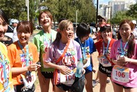 ゴールした直後のアップアップガールズ（仮）。