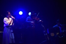 「加藤いづみ 25th Anniversary Concert『あの日、私の歌が生まれた』」の様子。