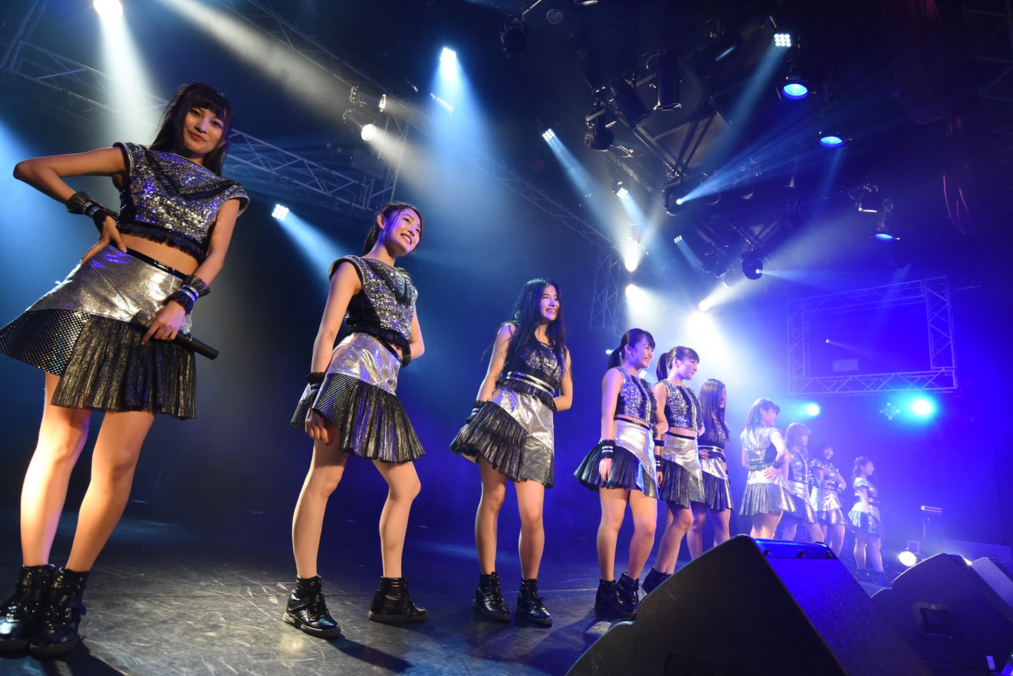 GEMによるライブの様子。