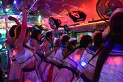 「Hummer Party Bus」車内の様子。