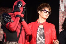 デッドプールとGACKT。