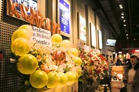 KenKen「KenKen 30th Anniv. Party "OLE PALOOZA 2015"」会場内の様子。（Photo by Viola Kam[V'z Twinkle]）