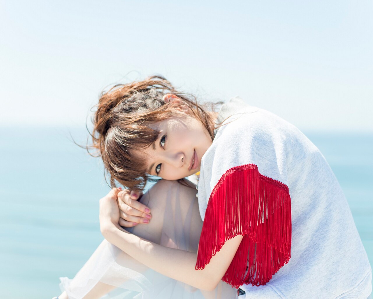 Saku、LINE画面とリンクする縦型MV