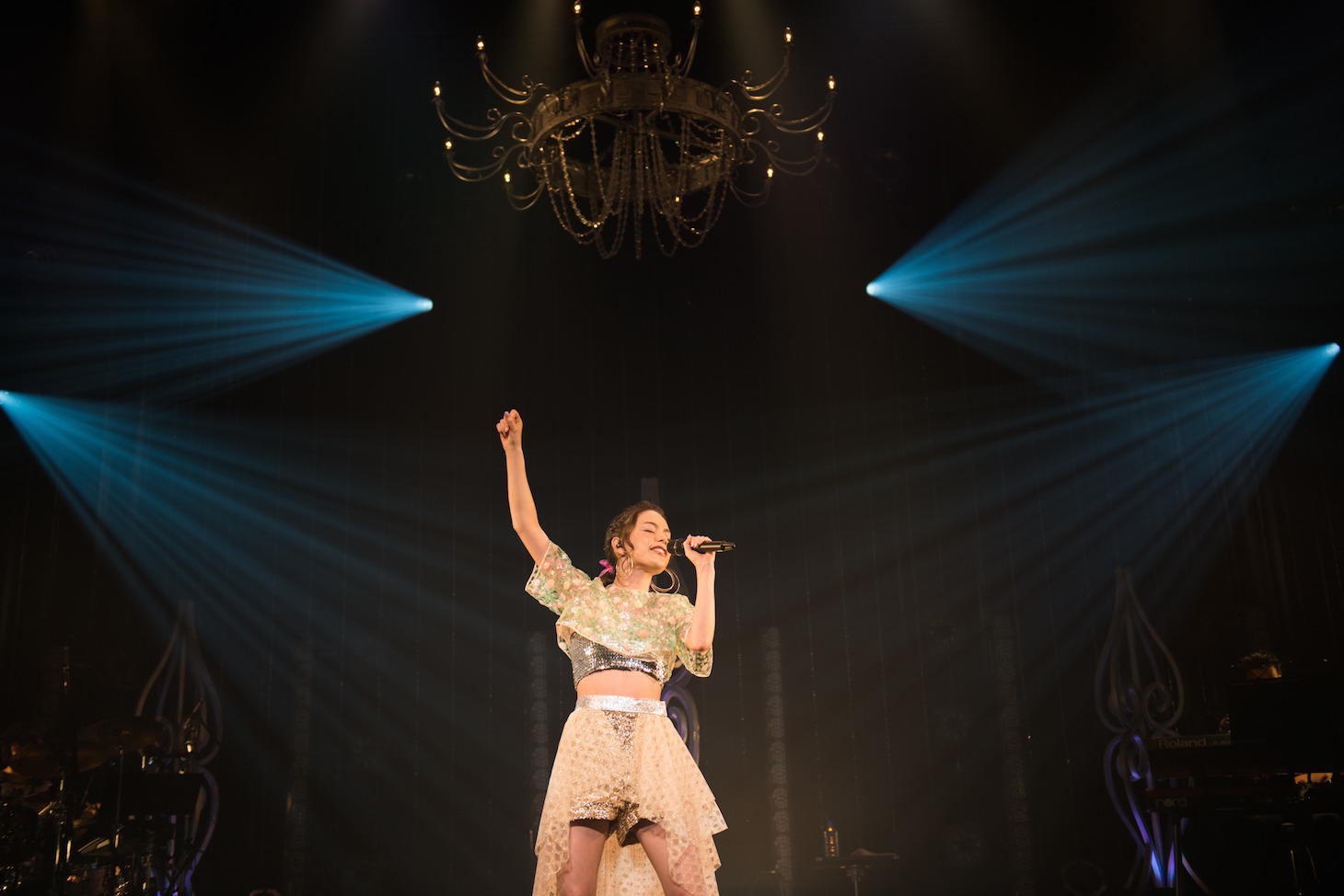 安田レイ「安田レイ TOUR 2016 "PRISM"」赤坂BLITZ公演の様子。（Photo by Satoshi Hata）